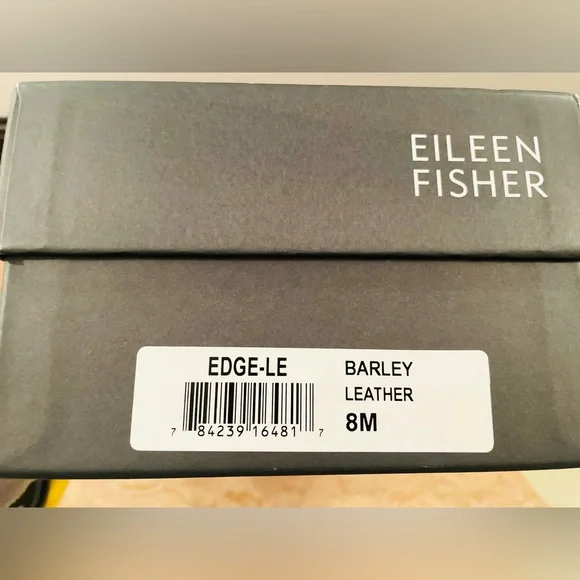 Eileen Fisher Edge Slide Sandal in Barley; Size 8; Includes Box and Dust Bag - Picture 2 of 15